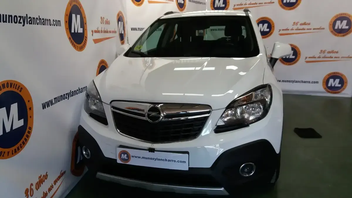 Usado Opel Mokka Selective 136 CV (100 kW) 2015 Blanco SUV