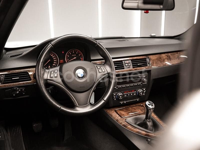 Usado BMW 325 Cabriolet 218 CV (160 kW) 2007 Negro Descapotable