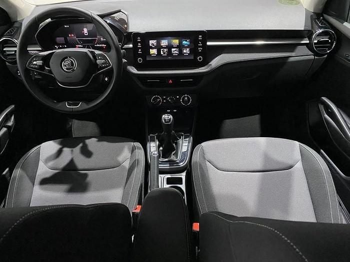 Usado Skoda Fabia Selection 115 CV (84 kW) 2024 Gris Berlina