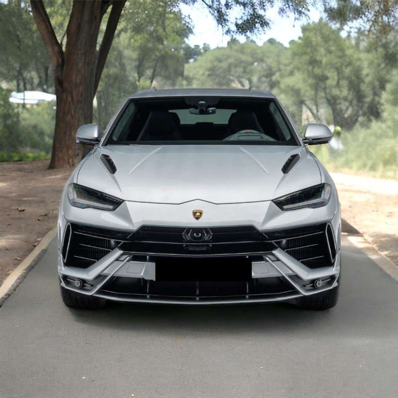 Plateado Usado 2023 Lamborghini Urus SUV | 339.800 € (Un poco caro) - Imagen 1/4