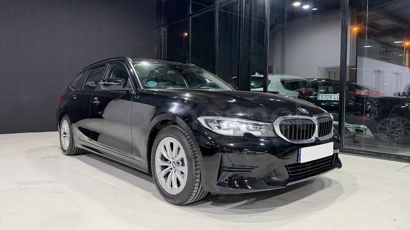Usado BMW 320e Comfort Edition 190 CV (139 kW) 2020 Negro Familiar