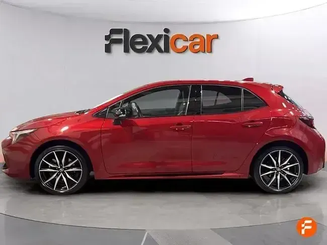 Używany Toyota Corolla Sport 196 KM (144 kW) 2024 Czerwony