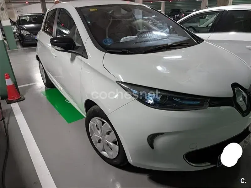 Usado Renault Zoe Life 64 kW (88 CV) 2015 Eléctrico Utilitario