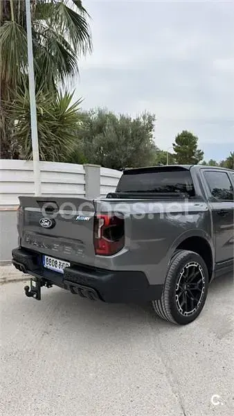 Usado Ford Ranger 240 CV (176 kW) 2026 Gris / plata Pickup/Camioneta