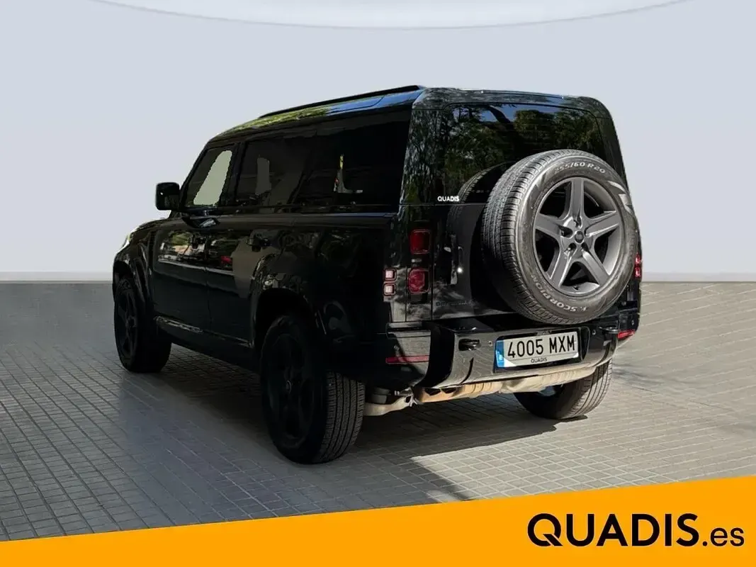 Usado Land Rover Defender SE Dynamic 249 CV (183 kW) 2024 Negro SUV