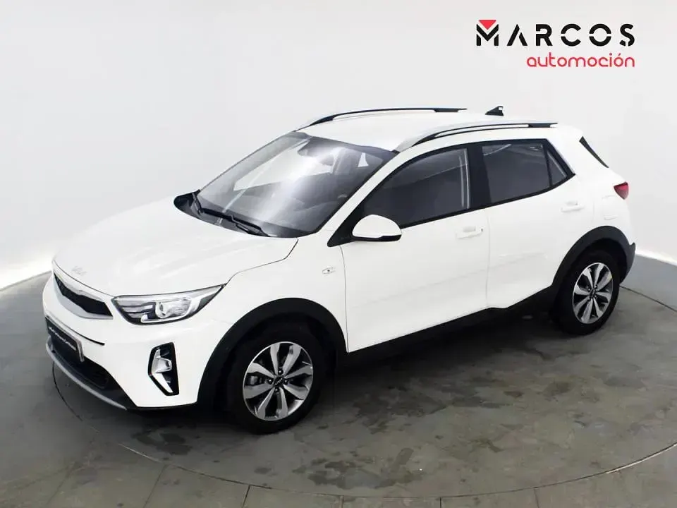 Usado Kia Stonic 100 CV (73 kW) 2025 SUV