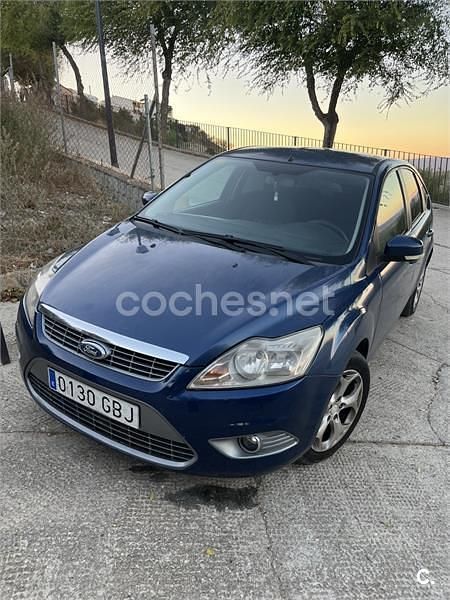 Usado Ford Focus Trend 109 CV (80 kW) 2008 Azul Berlina