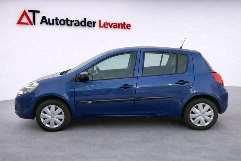 Usado Renault Clio II Expression 75 CV (55 kW) 2010 Azul Utilitario