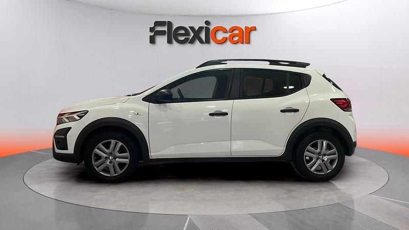 Usado Dacia Sandero Essentiel 101 CV (74 kW) 2021 Blanco Utilitario