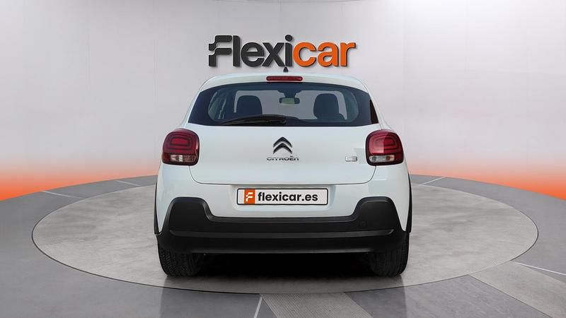 Usado Citroën C3 Feel 102 CV (75 kW) 2021 Blanco Utilitario