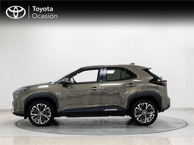 Usado Toyota Yaris Cross Style 116 CV (85 kW) 2023 Bronce SUV