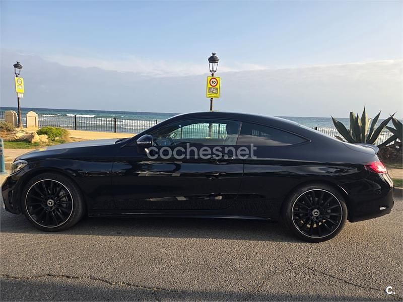 Usado Mercedes C200 184 CV (135 kW) 2022 Negro Coupe