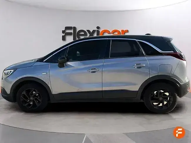 Usado Opel Crossland X Innovation 130 CV (95 kW) 2019 Gris SUV
