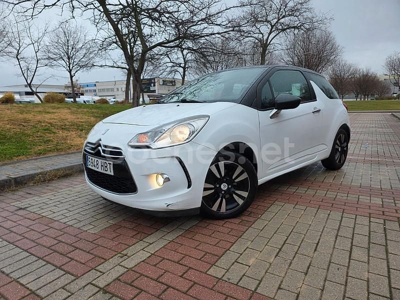 Usado Citroën DS3 68 CV (50 kW) 2012 Blanco Berlina