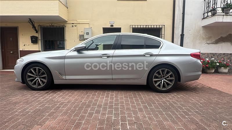 Gris / plata Usado 2018 BMW 530 Berlina | 27.500 € (Precio justo) - Imagen 1/4