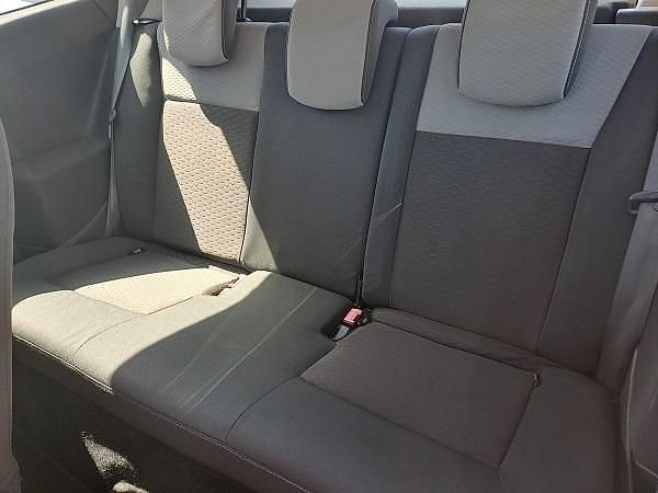 Usado Renault Clio II 100 CV (73 kW) 2009 Gris Utilitario