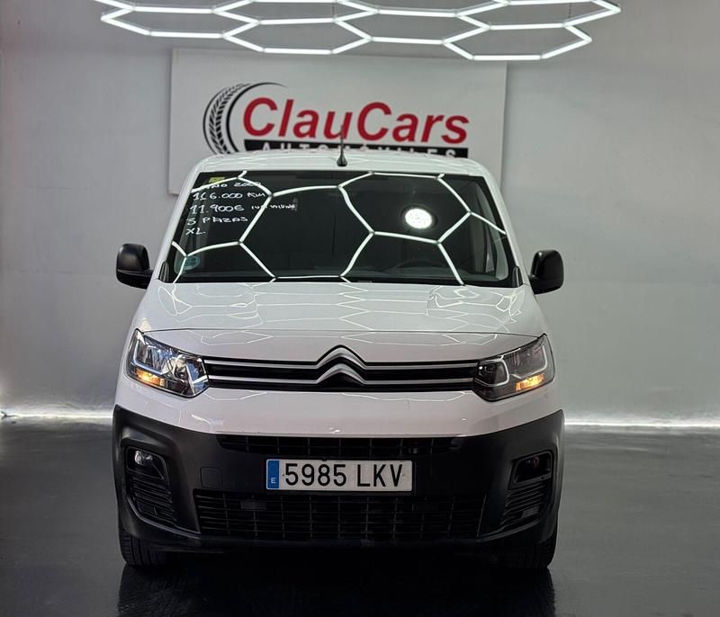 Usado Citroën Berlingo 100 CV (73 kW) 2020 Blanco Monovolumen