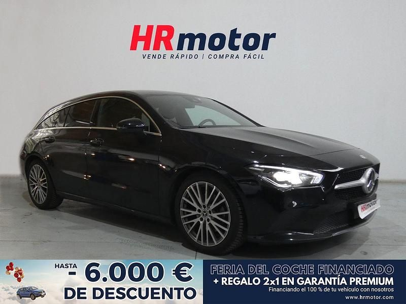 Negro Usado 2022 Mercedes CLA180 Shooting Brake Business Familiar | 26.400 € - Imagen 1/4