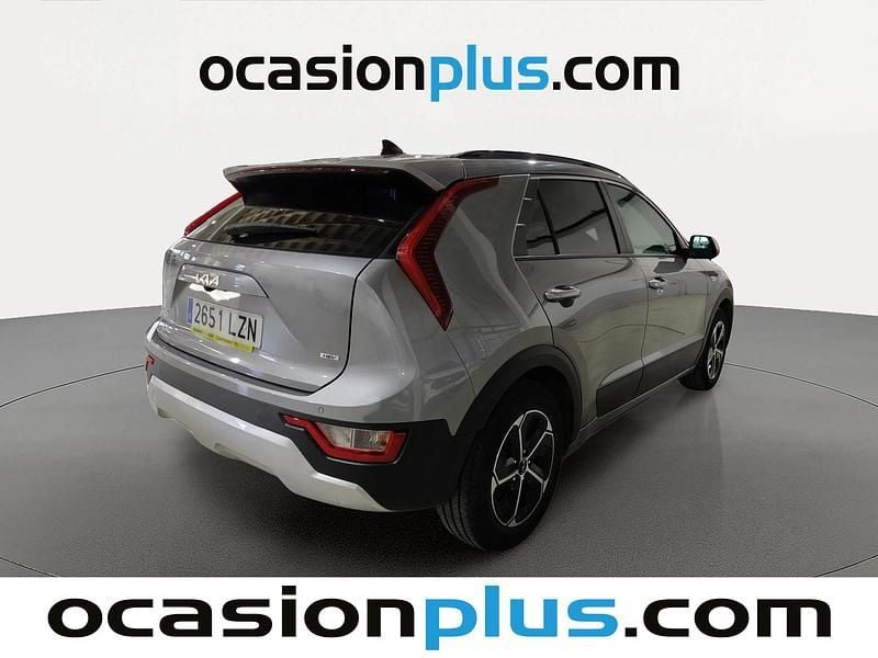 Usado Kia Niro 141 CV (103 kW) 2022 Gris SUV