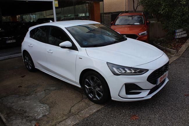 Usado Ford Focus ST-Line 126 CV (92 kW) 2023 Blanco Berlina