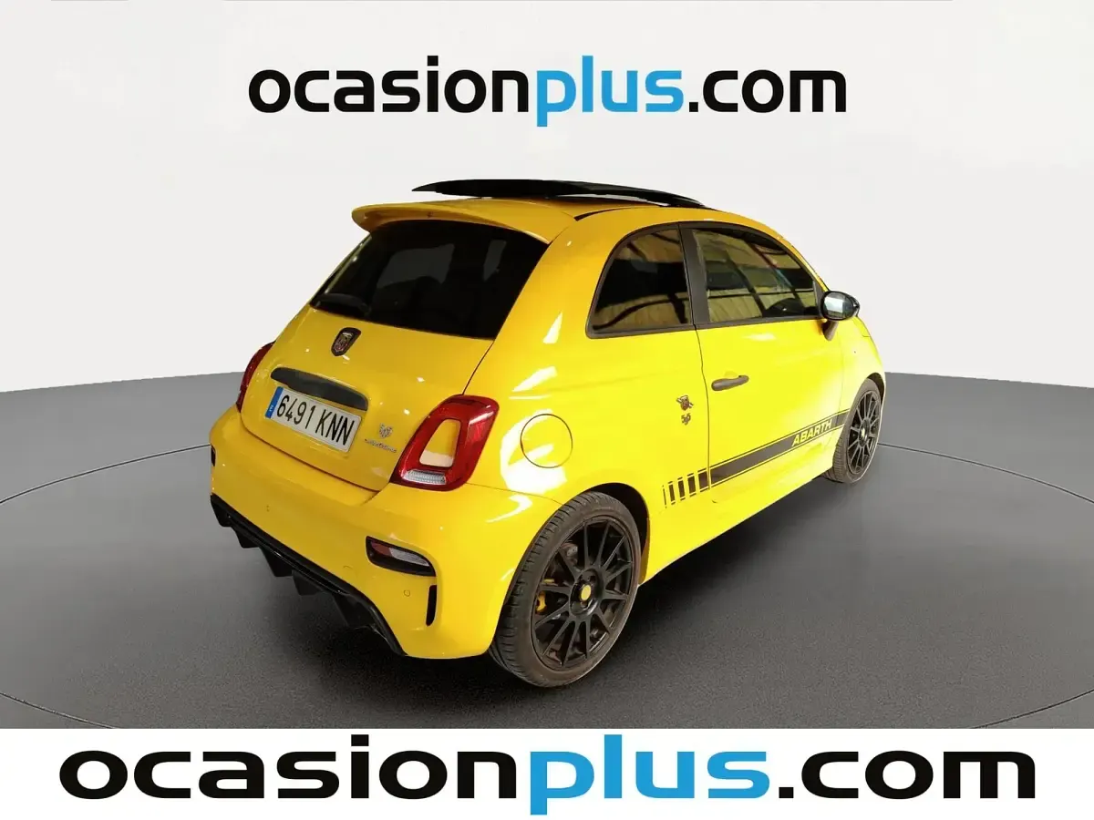 Usado Abarth 595 Competizione 180 CV (132 kW) 2018 Amarillo Utilitario