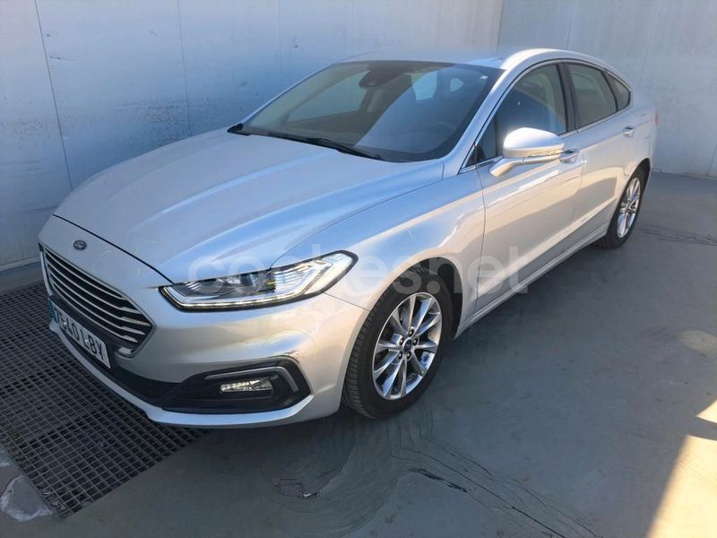 Gris / plata Usado 2019 Ford Mondeo Titanium Berlina | 12.499 € (Precio justo) - Imagen 1/4