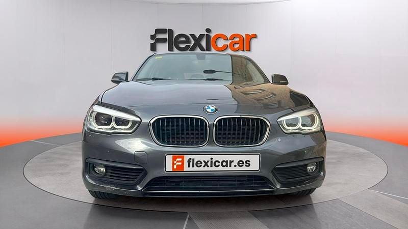 Usado BMW 116 116 CV (85 kW) 2019 Gris Utilitario