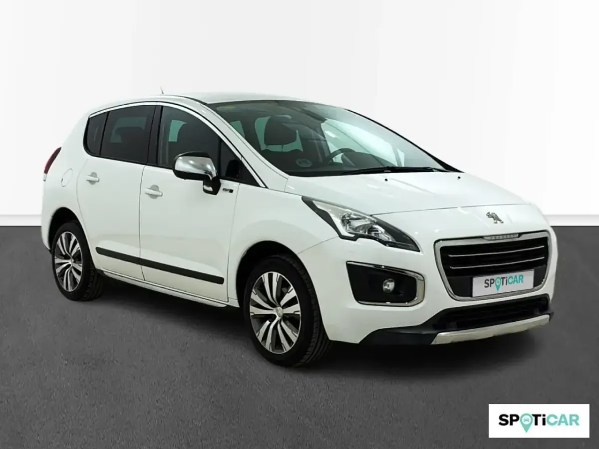 Usado Peugeot 3008 Style 120 CV (88 kW) 2016 Blanco SUV