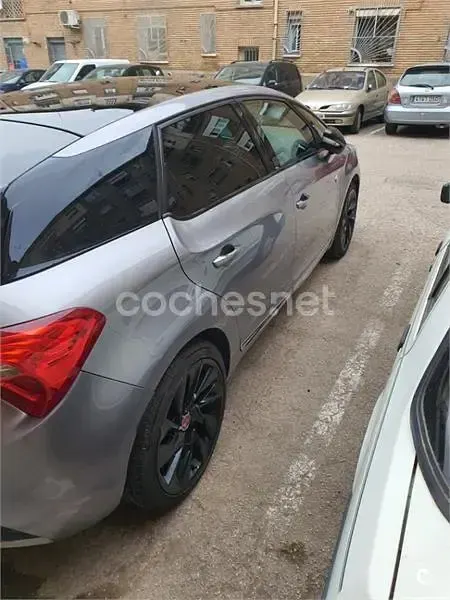 Usado DS Automobiles DS5 Performance 150 CV (110 kW) 2018 Gris / plata Utilitario