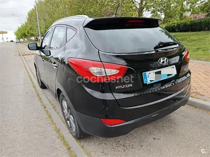 Usado Hyundai ix35 135 CV (99 kW) 2013 Negro SUV