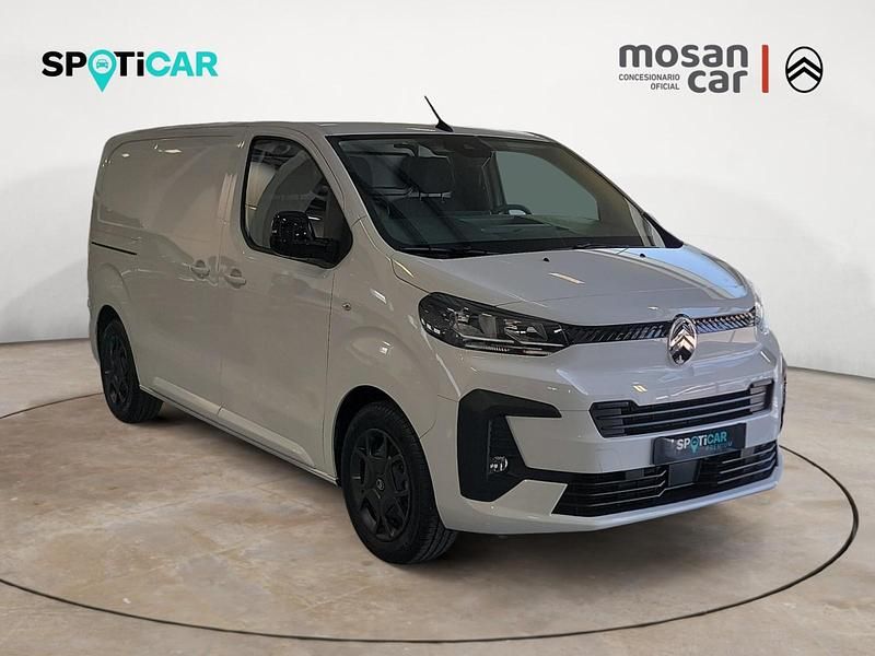 Käytetty Citroën Jumpy Style 120 HP (88 kW) 2023 Valkoinen Tila-auto