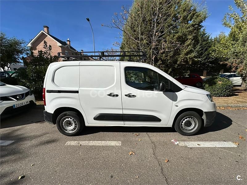 Blanco Usado 2020 Toyota Proace City City Monovolumen | 9900 € (Buen precio) - Imagen 1/4