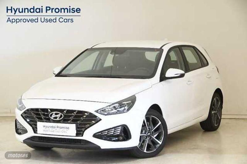 Atlas white Usado 2024 Hyundai i30 | 18.900 € (Precio justo) - Imagen 1/4