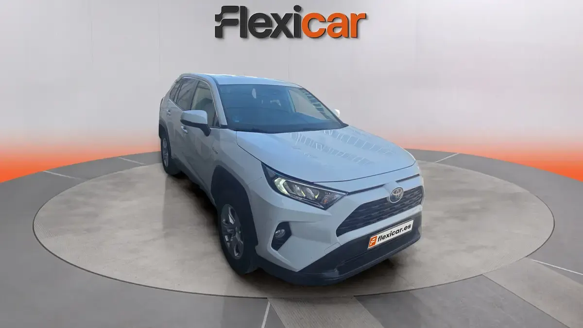 Używany Toyota RAV4 Hybrid Business Edition 218 KM (160 kW) 2021 SUV