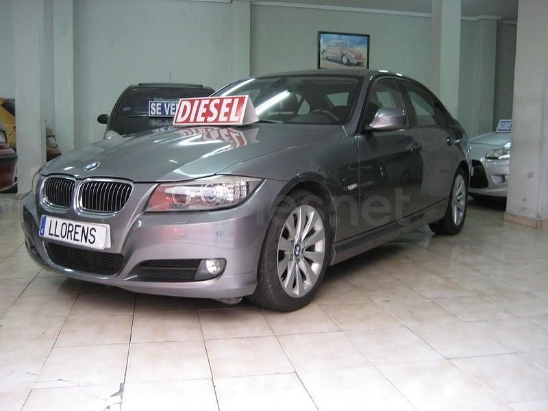 Usado BMW 320 184 CV (135 kW) 2011 Gris / plata Berlina