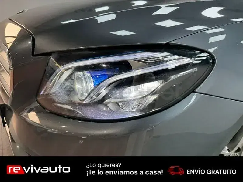 Usado Mercedes E200 150 CV (110 kW) 2017 Gris / plata Berlina