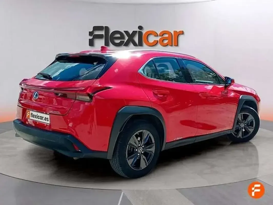 Usado Lexus UX 250h Business Edition 184 CV (135 kW) 2021 Rojo SUV