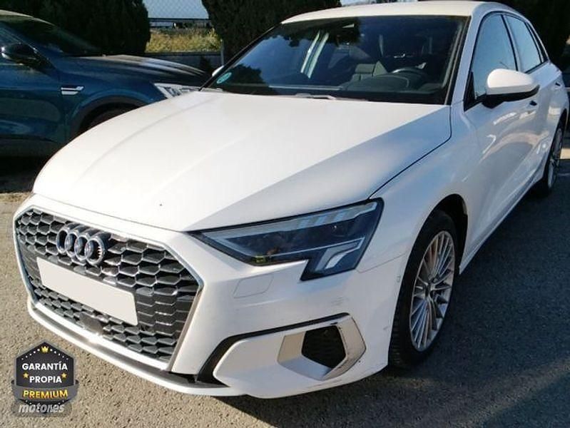 Usado Audi A3 Advanced Plus 116 CV (85 kW) 2022 Blanco Berlina