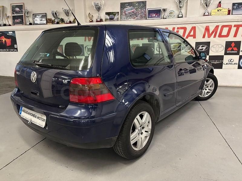 Usado VW Golf IV Highline 105 CV (77 kW) 2002 Azul Berlina