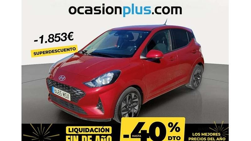 Usado Hyundai i10 64 CV (47 kW) 2024 Rojo Utilitario