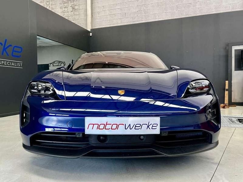 Usado Porsche Taycan GTS 439 kW (598 CV) 2022 Azul Berlina