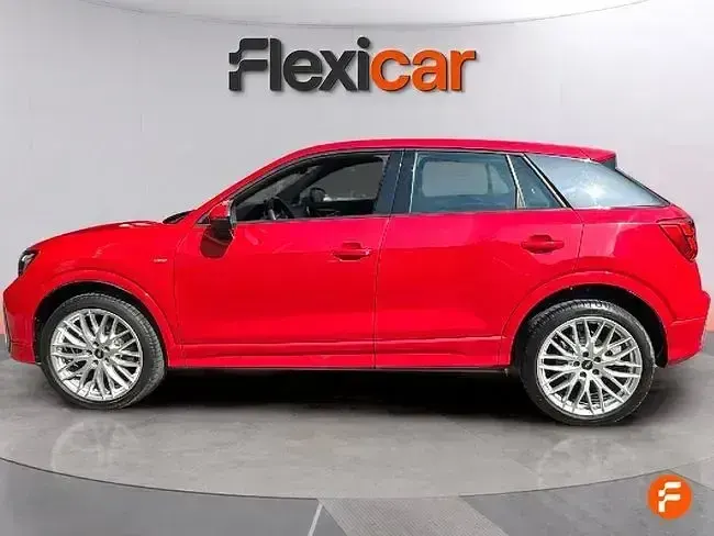 Usado Audi Q2 S-Line 150 CV (110 kW) 2023 Rojo SUV