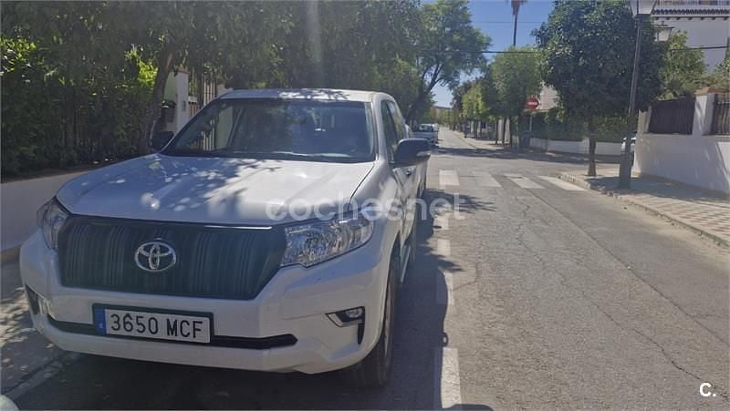 Blanco Usado 2022 Toyota Land Cruiser SUV | 45.000 € (Precio justo) - Imagen 1/4