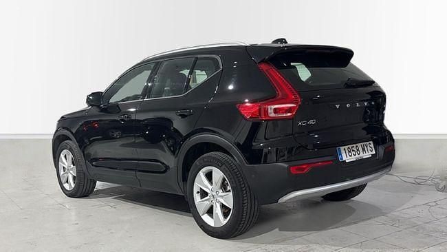 Usado Volvo XC40 Core 163 CV (119 kW) 2025 Negro SUV