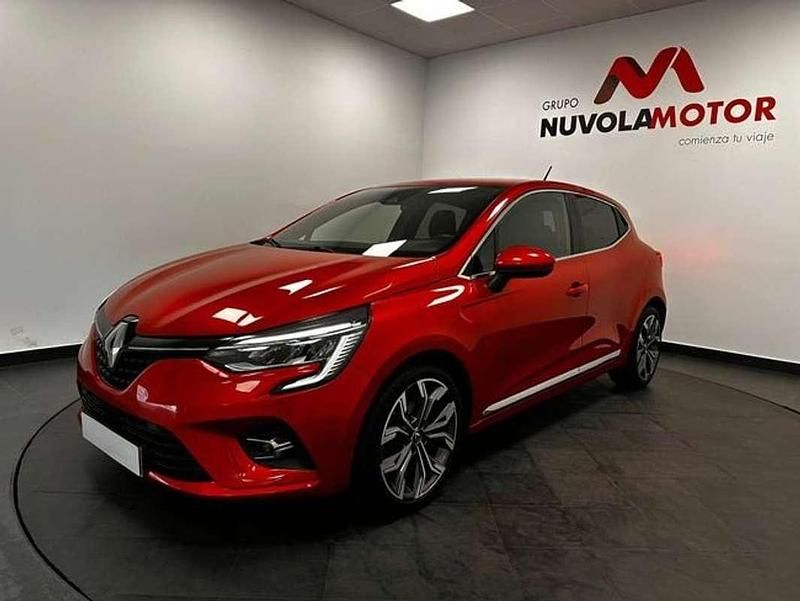 Rojo Usado 2021 Renault Clio V Zen Utilitario | 12.490 € (Precio justo) - Imagen 1/4