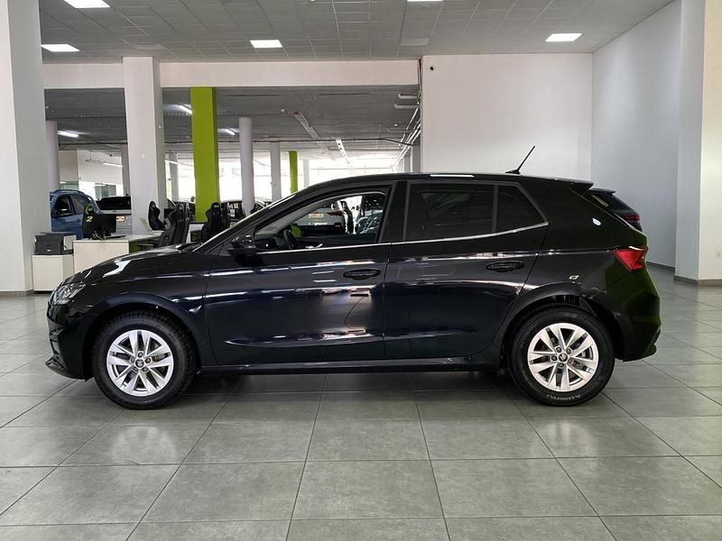 Usado Skoda Fabia Selection 115 CV (84 kW) 2025 Negro Utilitario