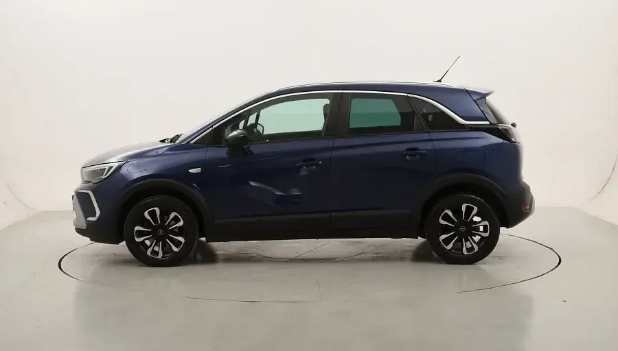 Usado Opel Crossland Elegance 110 CV (80 kW) 2023 SUV