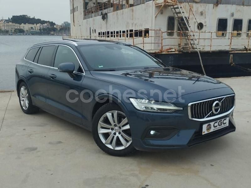 Azul Usado 2018 Volvo V60 Momentum Familiar | 20.900 € (Caro) - Imagen 1/4