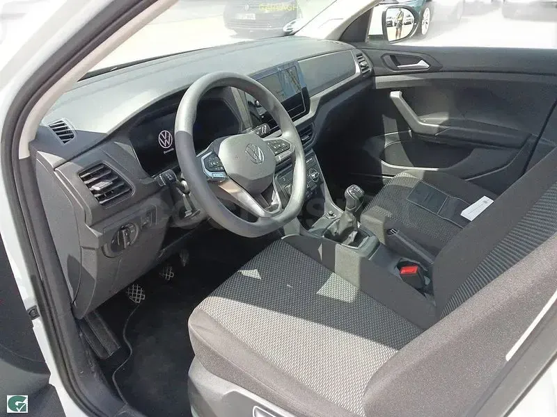 Usado VW T-Cross 95 CV (69 kW) 2024 Blanco SUV