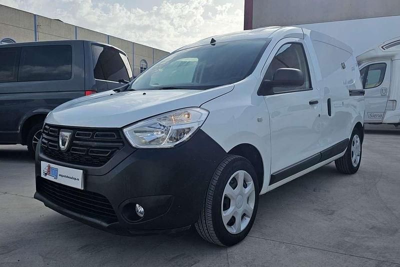 Usado Dacia Dokker Essentiel 109 HP (80 kW) 2020 Branco Monovolume